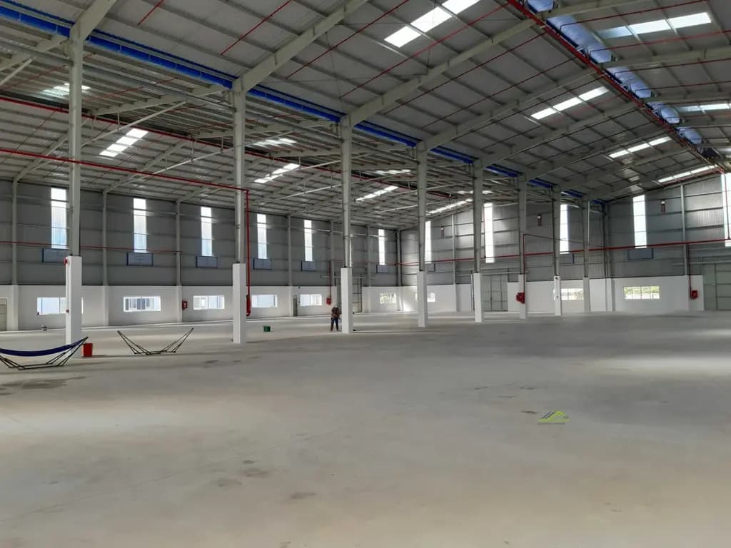 Main-Cho Thuê Xưởng 2200m2 Cực Hiếm Kcn-0