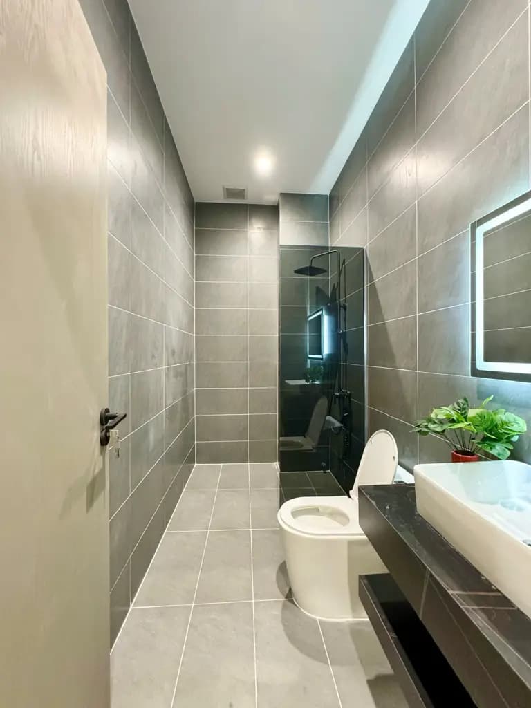 Main-NHÀ MẶT TIỀN ĐÌNH QUỚI AN – ĐƯỜNG 12M, VỈA HNHÀ MẶT TIỀN ĐÌNH QUỚI AN – ĐƯỜNG 12M, VỈA HÈ – GARA Ô TÔ – FULL NỘI THẤT – HẠ CÒN 8,78 TỶÈ – GARA Ô TÔ – FULL NỘI THẤT – HẠ CÒN 8,78 TỶ-0