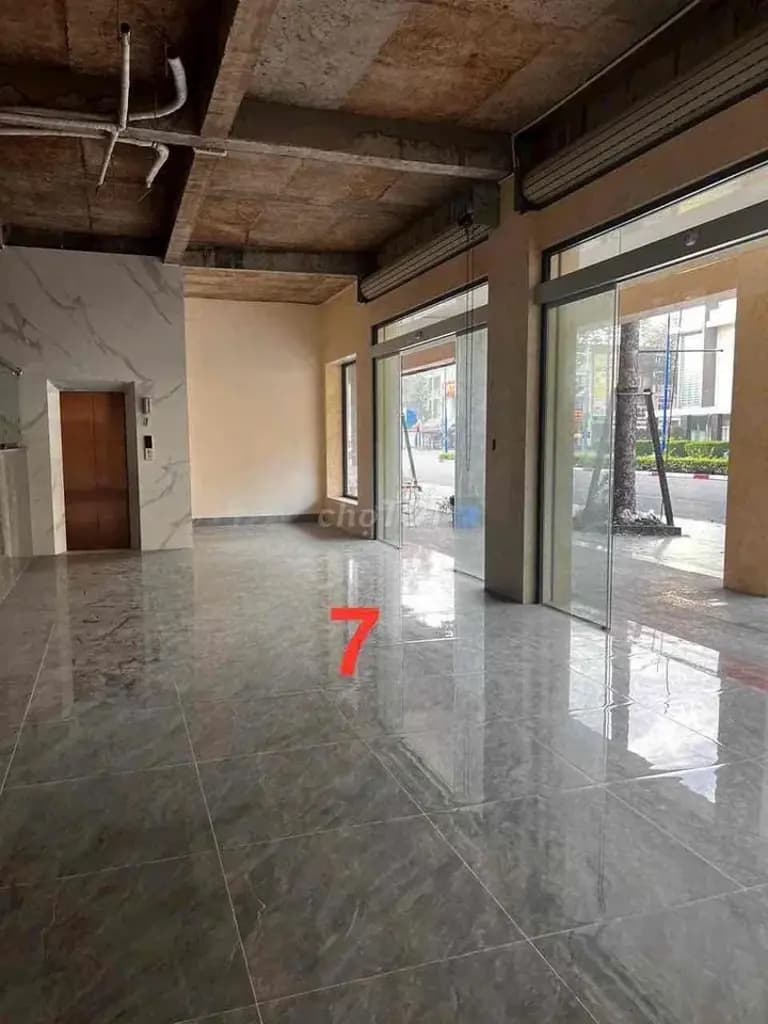 Main-Cho thuê nhà mặt tiền đường Lý Thái Tổ, Thành phố Mới, Bình Dương - P-0