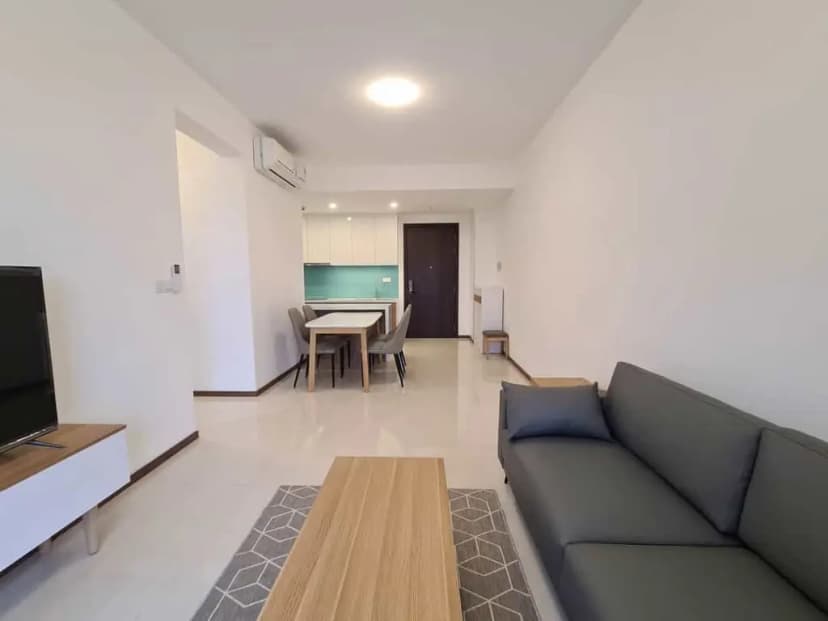 Chủ Cần Bán Gấp CH Vinhomes Đồng Khởi, GIÁ 1 TỶ 680, DT 87,3m², 2PN2WC, nội thất chủ tặng, SHR
