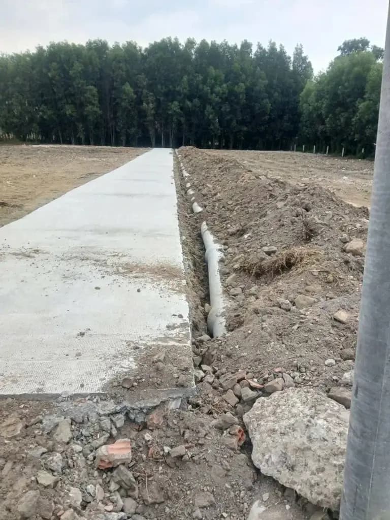 Main-Bán Đất 117m2 có sẵn 81m2 thổ cư giá 1 tỷ tại phường Tân Triều, gần khu Lavender City-1