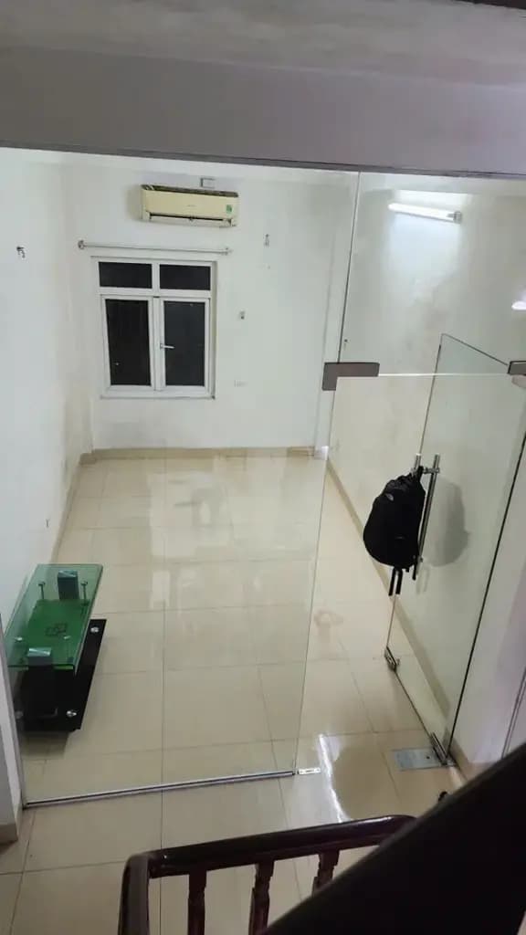 Main-Cho thuê nhà Thái Thịnh , Đống Đa - 5 PN - Nhỉnh 10tr-8