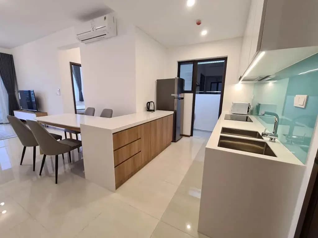 Main-Chủ Cần Bán Gấp CH Vinhomes Đồng Khởi, GIÁ 1 TỶ 680, DT 87,3m², 2PN2WC, nội thất chủ tặng, SHR-1