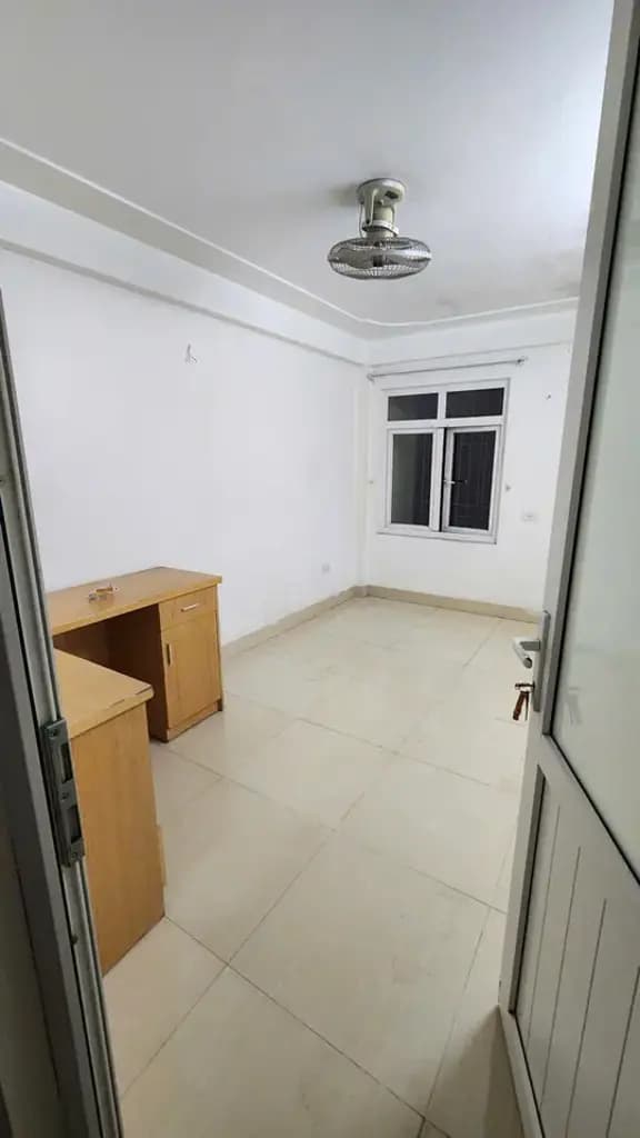 Main-Cho thuê nhà Thái Thịnh , Đống Đa - 5 PN - Nhỉnh 10tr-1