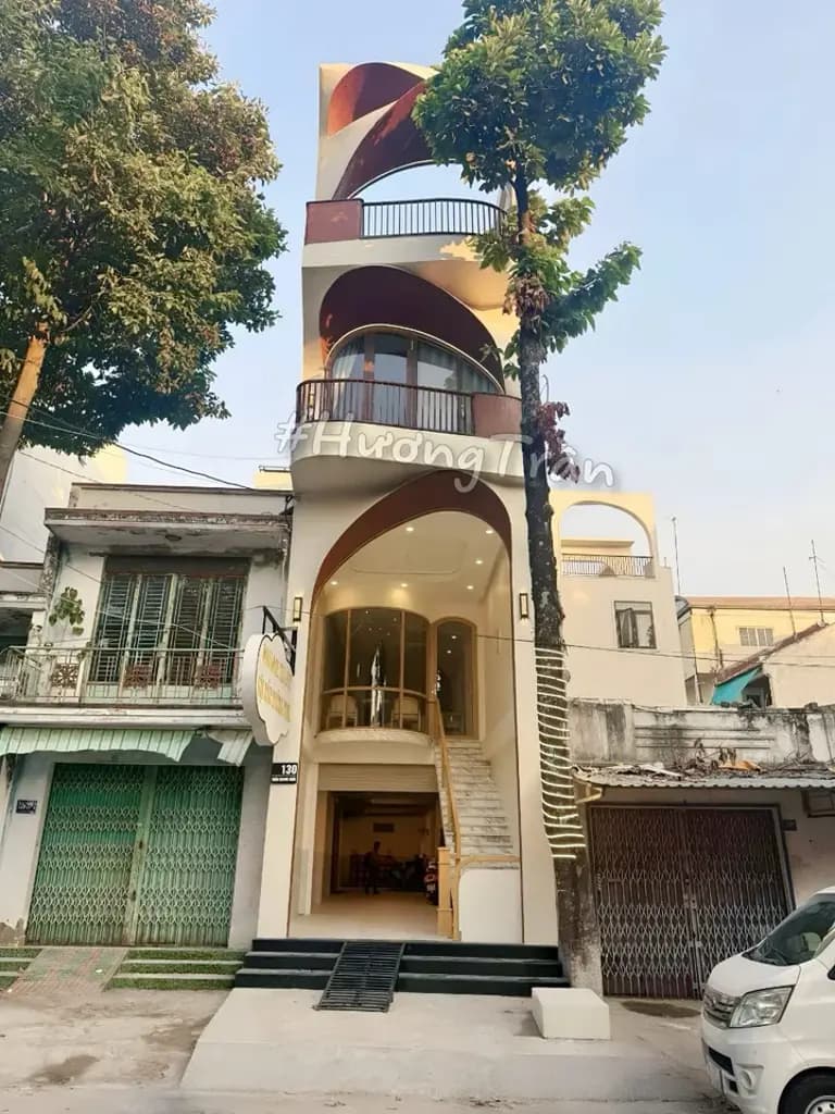 Main-👉70 triệu - CHO THUÊ NHÀ 4 TẦNG 900m2 (có thang máy) MẶT TIỀN ĐƯỜNG TRẦN QUANG KHẢI-1