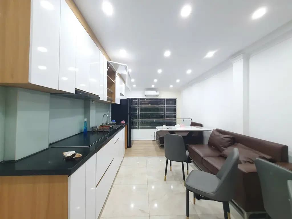 Main-CHO THUÊ NHÀ ĐẸP 6 TẦNG THANG MÁY- NGỌC THỤY LB - 50M2 MÀ RẺ QUÁ TRỜI-3