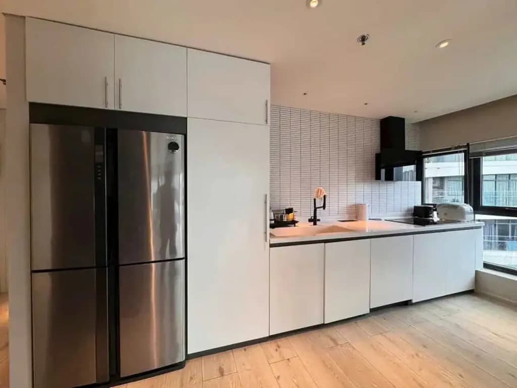 Main-Chủ Cần Bán Gấp CH 203 Nguyễn Trãi, GIÁ 1 TỶ 720, DT 88,6m², 2PN2WC, nội thất chủ tặng, SHR-1