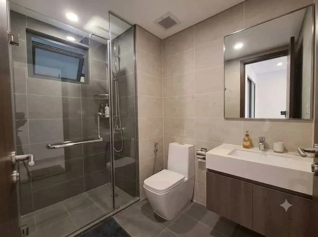 Main-Chủ Cần Bán Gấp CH Vinhomes Đồng Khởi, GIÁ 1 TỶ 680, DT 87,3m², 2PN2WC, nội thất chủ tặng, SHR-5