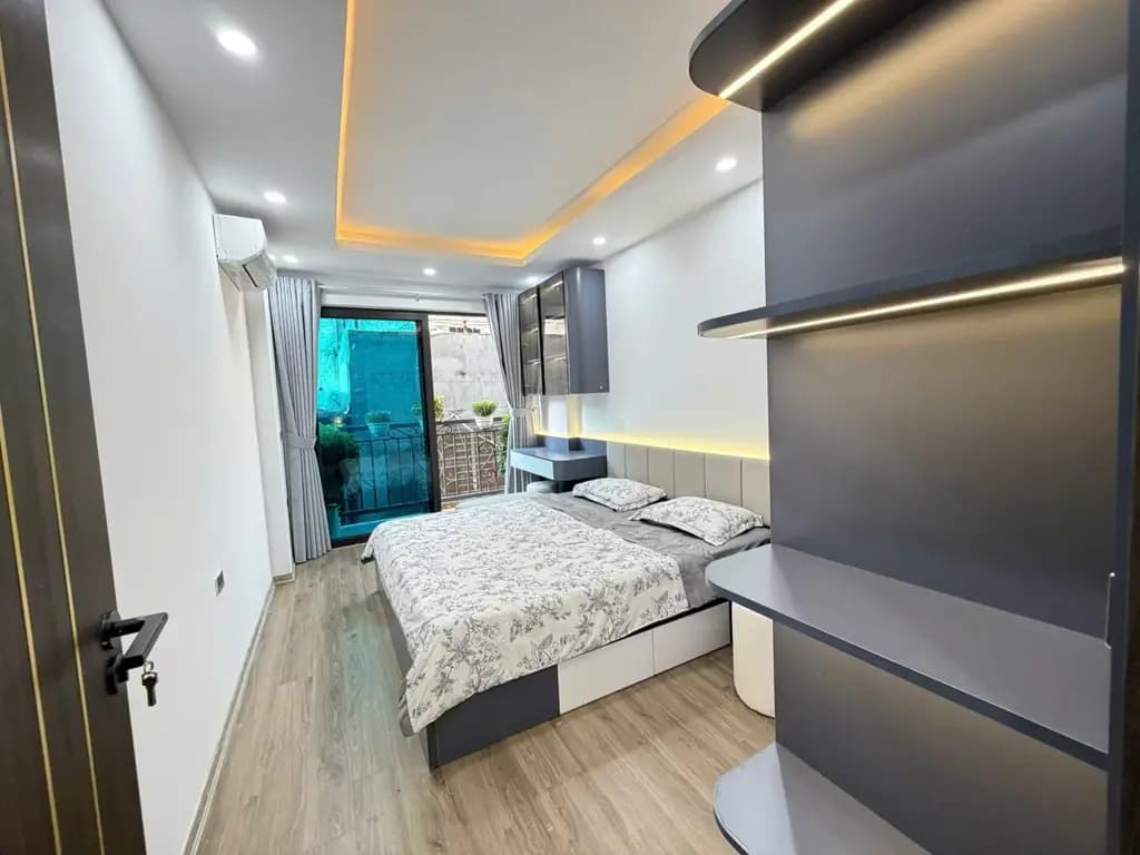 Main-Cho thuê nhà 5 tầng tại Bạch Mai - Ô tô đỗ cửa- Full nội thất xịn-3