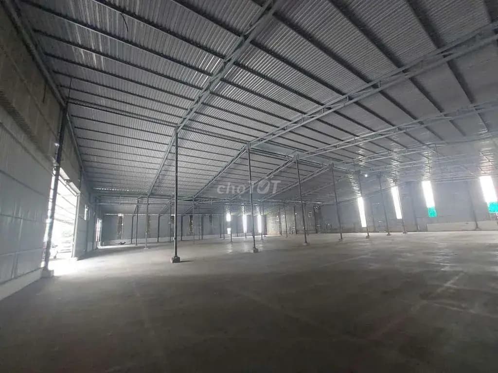 Main-Cho thuê xưởng 3000m2.Pccc vách tường ,SX đa nghề ,Giá 140 triêu/tháng-1