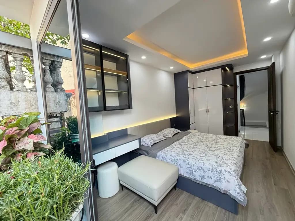 Main-Cho thuê nhà 5 tầng tại Bạch Mai - Ô tô đỗ cửa- Full nội thất xịn-8