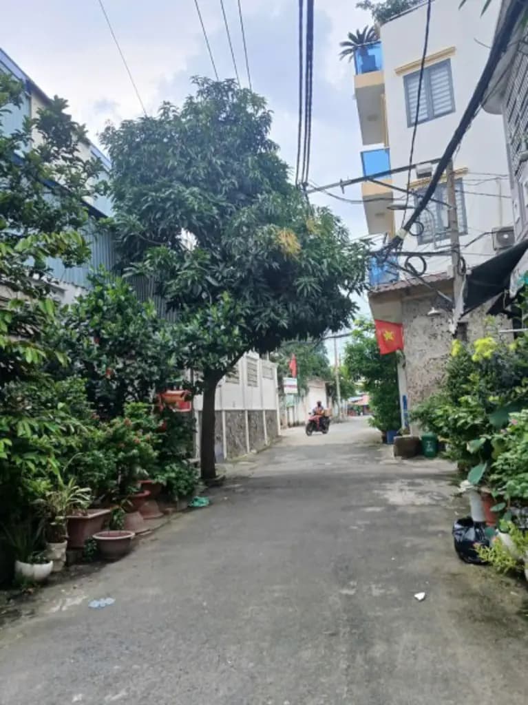 Main-BÁN NHÀ LŨY BÁN BÍCH - 60M² - 4 TẦNG - HẺM 5M - NGAY CÔNG VIÊN ĐẦM SEN - NHỈNH 7 TỶ-9