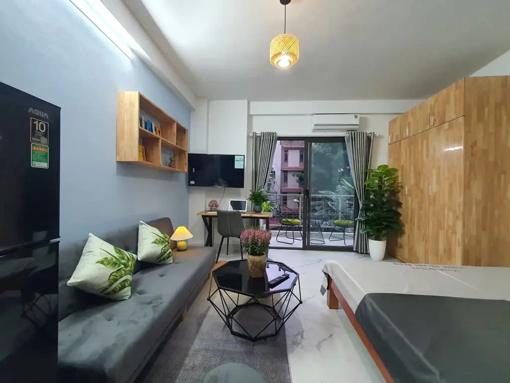Main-Cho Thuê Ccmn 30m Full đồ Vip cực đẹp thoáng ban công cửa sổ tại 59 Phạm Văn Đồng-0