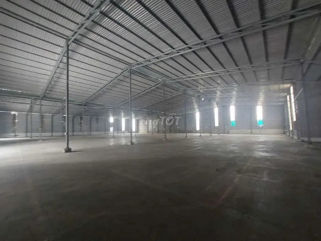 Main-Cho thuê xưởng 3000m2.Pccc vách tường ,SX đa nghề ,Giá 140 triêu/tháng-2