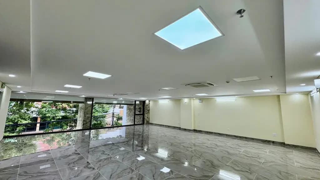 Main-Cho thuê nguyên tòa nhà khu ĐT Nam Trung Yên, Yên Hòa, Hà Nội.-1