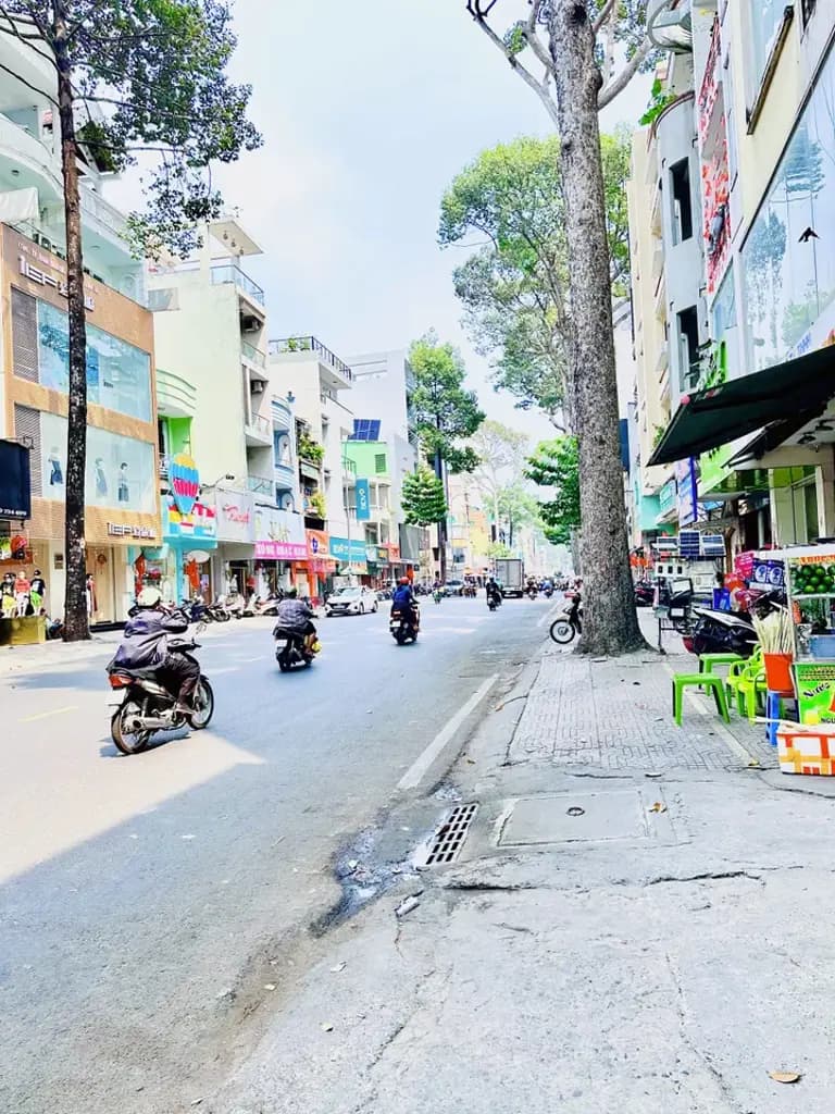 Main-❇️❇️ Cho Thuê Nhà GÓC 2MT: 166-168 Nguyễn Trãi - Quận 5 - 7.2x17m, 2 tầng-2