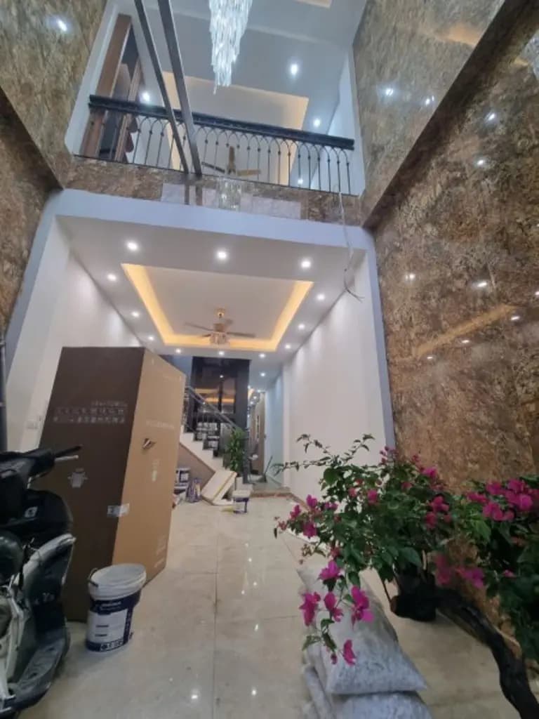 Main-Bán 66m - 5 Tầng - 4.2m. Mặt Tiền ( Phạm Tuấn Tài ) Cầu Giấy-1