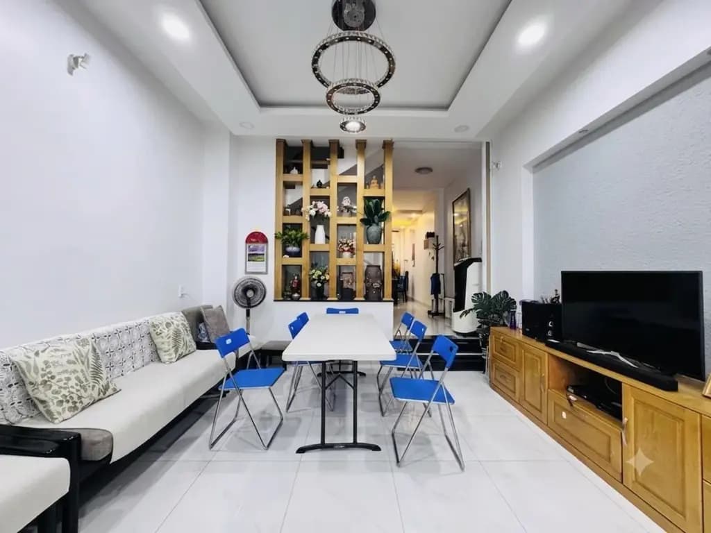 Main-Nhà bán lê quang định 4 tầng 70m2 hẽm xe hơi-3