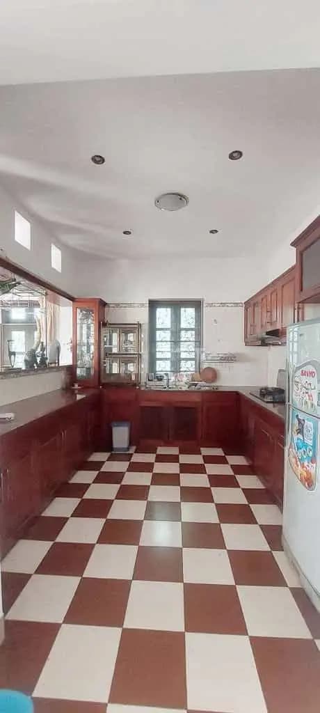 Main-BIỆT THỰ SÂN VƯỜN 500M2 QUỐC LỘ 13 HBP GIÁ 30TR-5