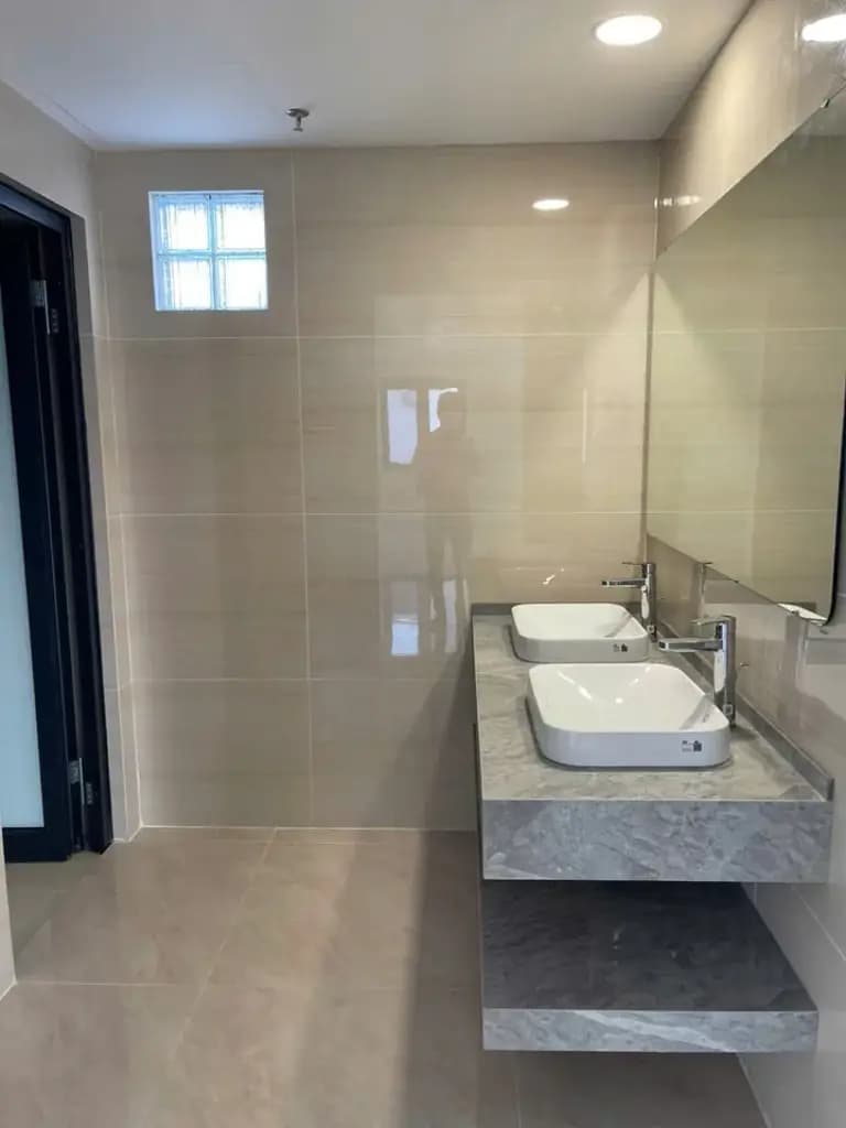 Main-Mời thuê tòa nhà Văn phòng mặt đường Vũ Tông Phan, 180m2, 1 hầm 7 nổi 220tr/th-2