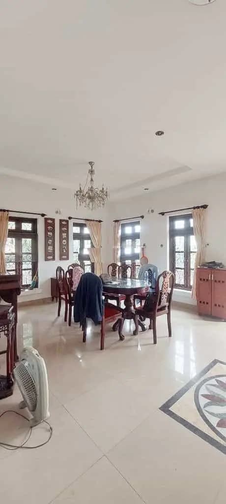 Main-BIỆT THỰ SÂN VƯỜN 500M2 QUỐC LỘ 13 HBP GIÁ 30TR-4