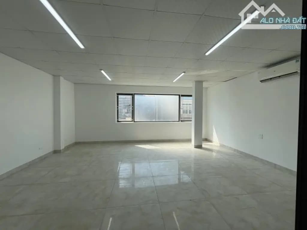 Main-Cho thuê sàn văn phòng Vạn Phúc, 80m2/tầng gồm 2 phòng làm việc , sáng thoáng như ảnh-2
