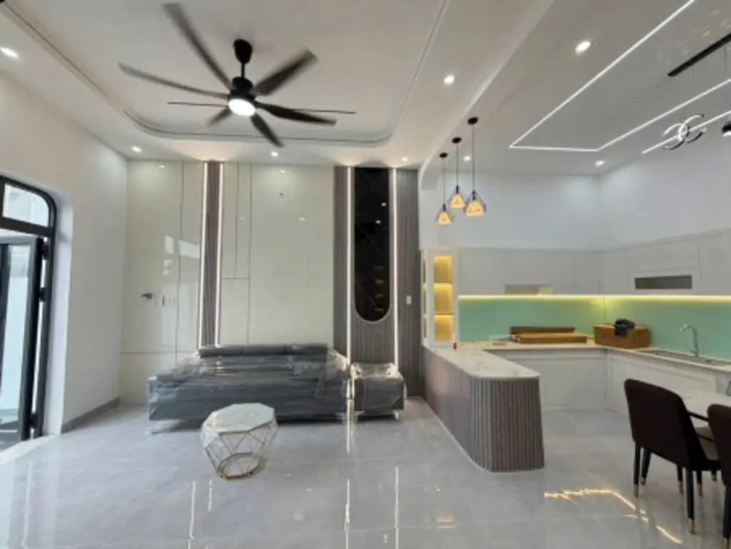 Main-NHÀ MỚI TINH, SÂN Ô TÔ, GIÁ RẺ BẮT NGỜ!-4