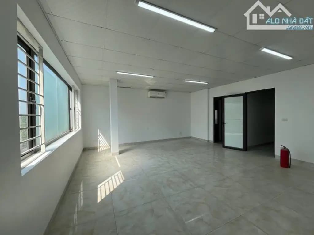 Main-Cho thuê sàn văn phòng Vạn Phúc, 80m2/tầng gồm 2 phòng làm việc , sáng thoáng như ảnh-5