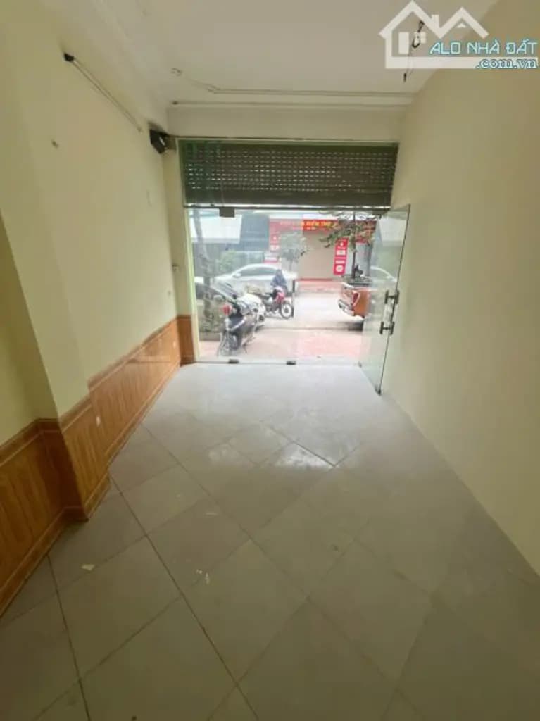 Main-Cho thuê văn phòng Tầng 1, diện tích 20 m2, phù hợp làm văn phòng đại diện-1