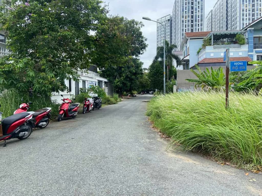 Main-Bán đất nền KDC 13E Làng Việt Kiều, xã Bình Hưng, Hồ Chí Minh 7,5 tỷ-1