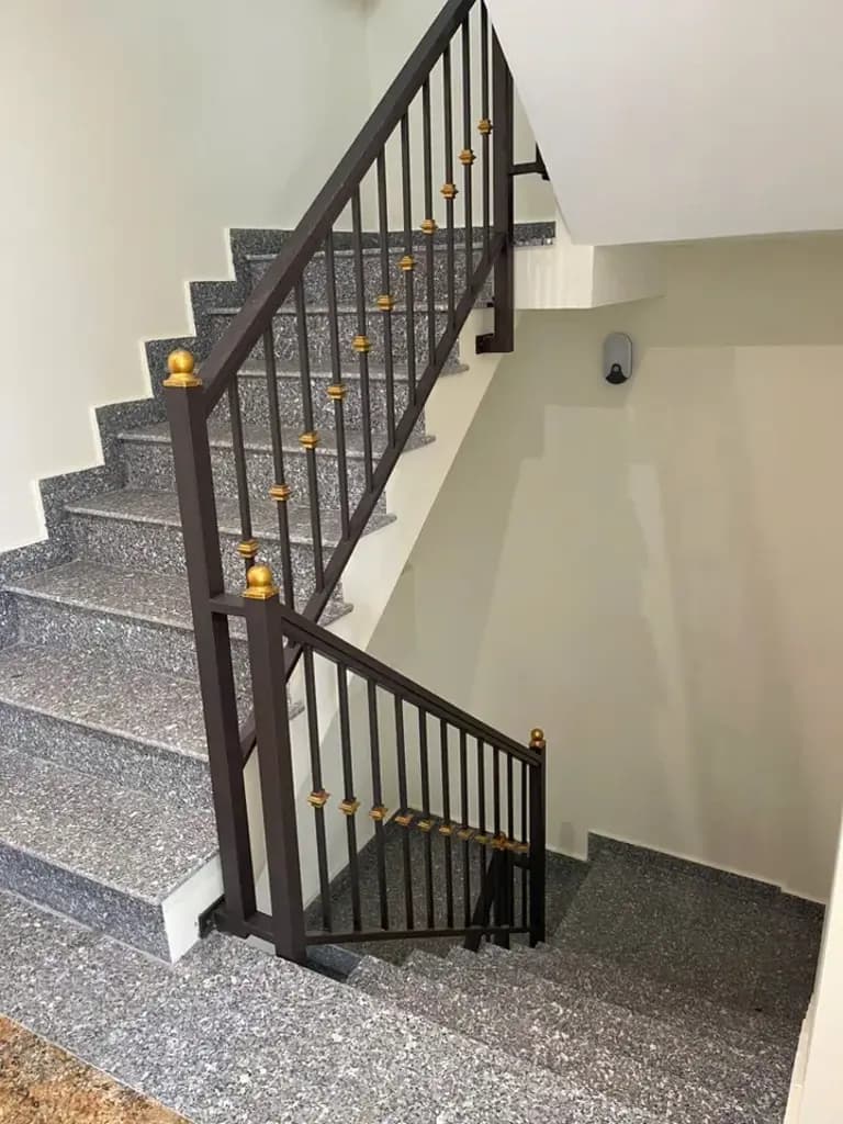 Main-Mời thuê tòa nhà Văn phòng mặt đường Vũ Tông Phan, 180m2, 1 hầm 7 nổi 220tr/th-5