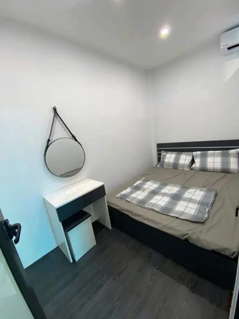 Main-Cho Thuê 1Pm 1Pk dt 38m thoáng & Full đồ đẹp Ngõ 5 Hoàng Quốc Việt, Cầu Giấy-4