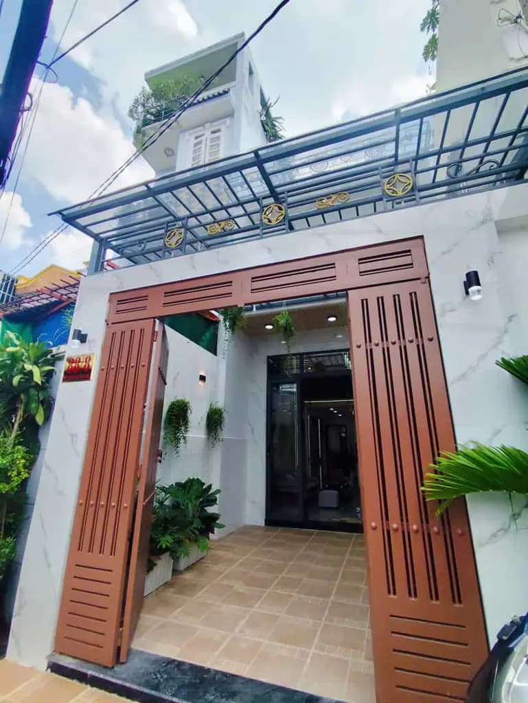 Main-Bán nhà mặt tiền xã Bà Điểm, gần Trần Văn Mười, 4x19m, 3PN, giá 5,39 Tỷ-0