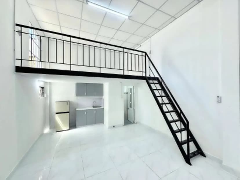 Phòng 30m² có gác cao 2m – sát Phú Mỹ Hưng, giá chỉ 4,1tr/tháng