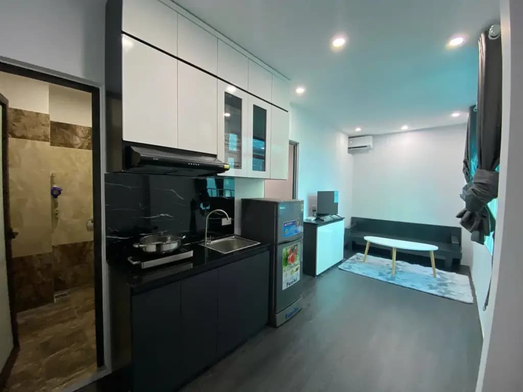 Main-Cho Thuê 1Pm 1Pk dt 38m thoáng & Full đồ đẹp Ngõ 5 Hoàng Quốc Việt, Cầu Giấy-0