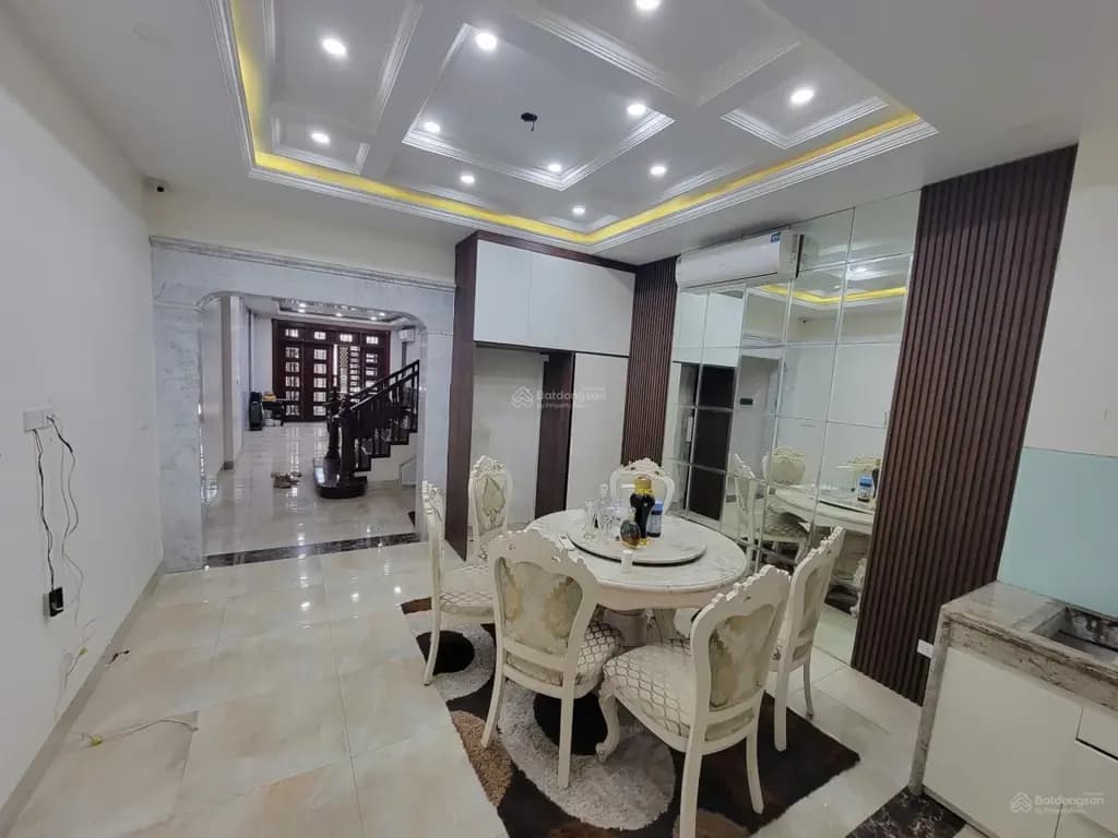 Main-CHO THUÊ NHÀ ĐƯỜNG 19/5, VĂN QUÁN. DT 85M2, 5 TẦNG, MT 5M, FULL NỘI THẤT. Ô TÔ ĐỖ CỬA - LIÊN HỆ: 0333846866 / 0963989690-7