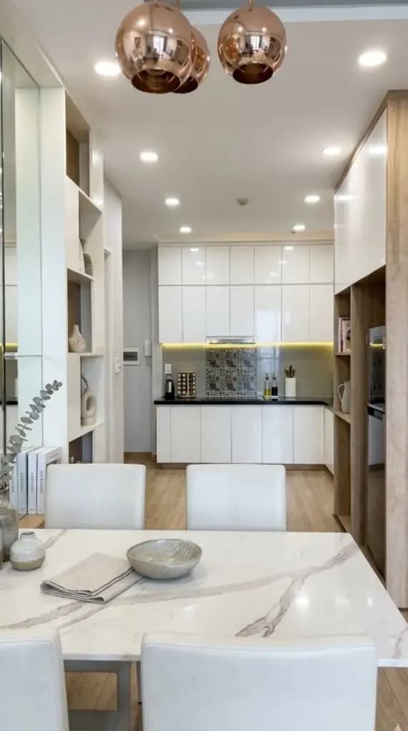 Main-75m2 - Giá 3.3 tỷ bao thuế phí - 2PN2WC The Park Residence-0