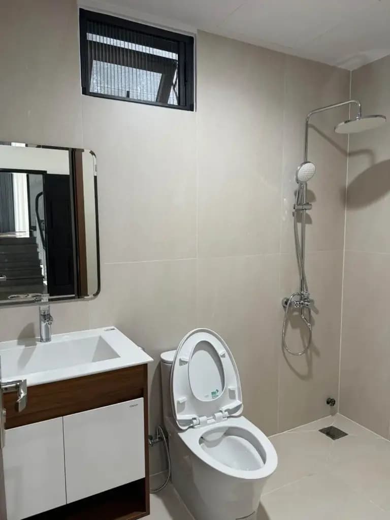 Main-28-CHO THUÊ NHÀ 3 TẦNG FULL NỘI THẤT HOÀNG XUÂN NHỊ, HÒA CƯỜNG-6