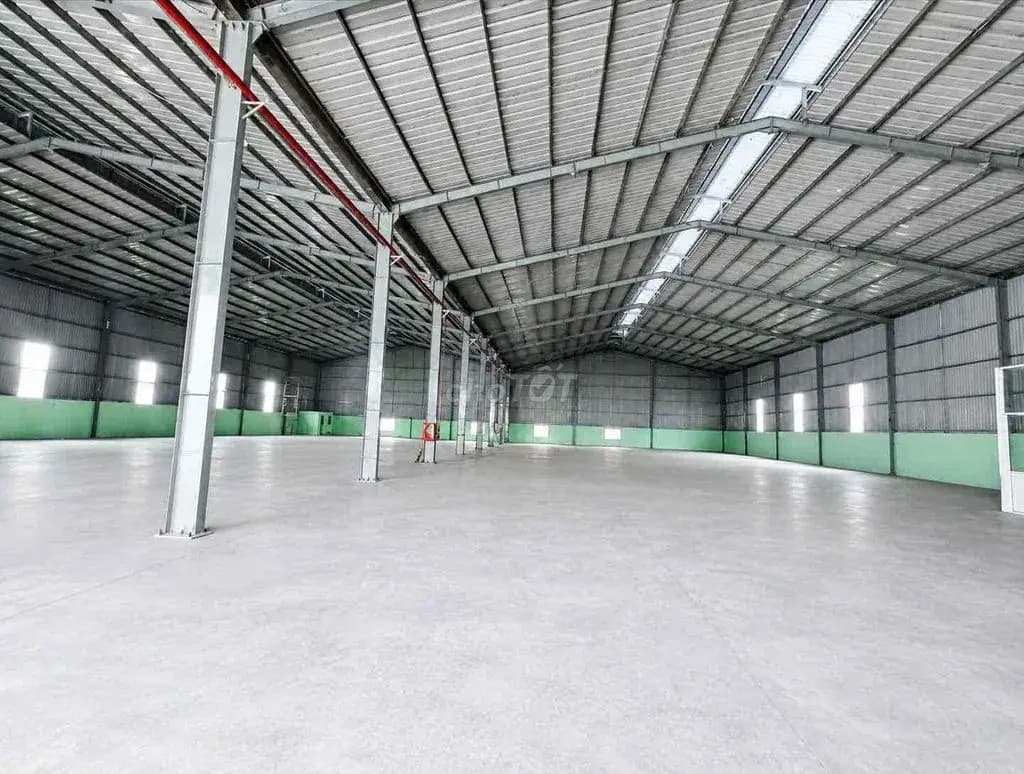 Main-Cho thuê Kho, nhà xưởng 2200m2 giá 120 triệu tại - Chọn - Phường Khánh Bình Thị xã Tân Uyên Bình Dương-0