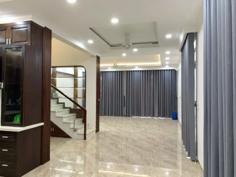 Cho thuê nhà biệt thự nguyên căn 200m2 mới xây - Bưng Ông Thoàn, Quận 9 cũ