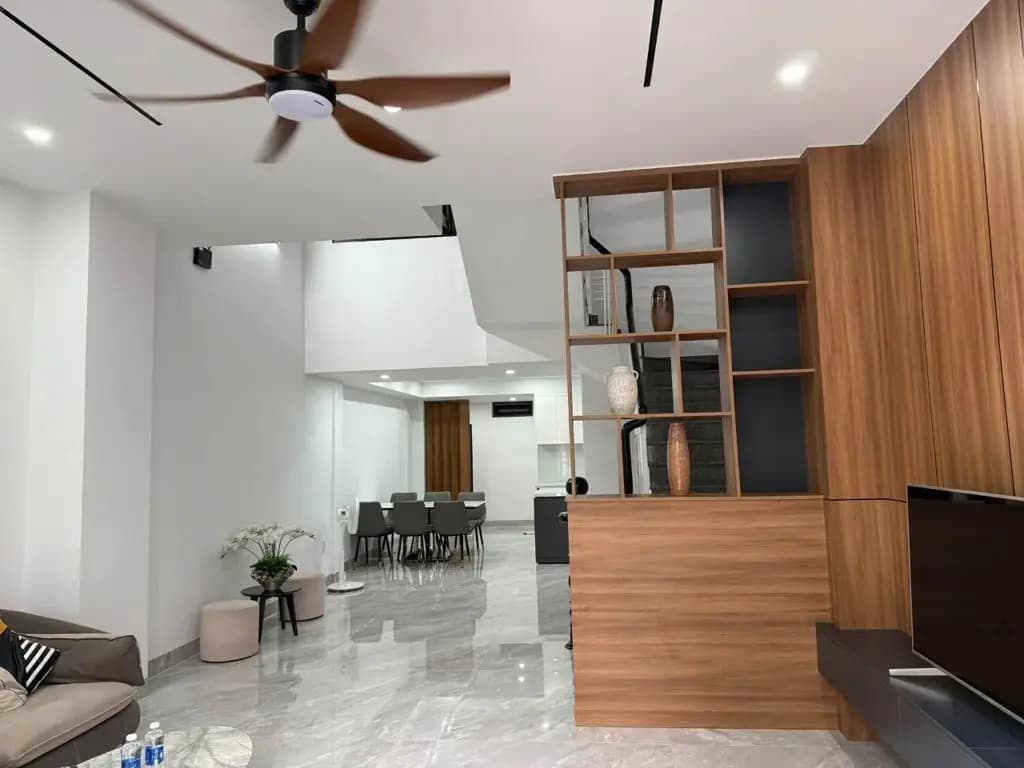 Main-28-CHO THUÊ NHÀ 3 TẦNG FULL NỘI THẤT HOÀNG XUÂN NHỊ, HÒA CƯỜNG-1
