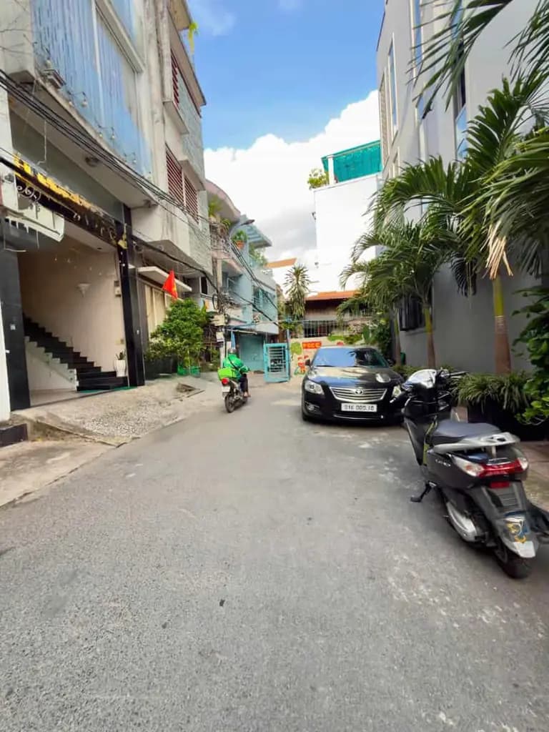 NHÀ BÁN NGUYỄN XÍ – BÌNH THẠNH | HẺM NHỰA 8M CÓ VỈA HÈ – 4 TẦNG – THU NHẬP 21 TRIỆU/THÁNG – 11,8 TỶ!