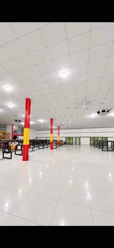 Main-Mặt bằng Bình chuẩn , Mặt tiền kinh doanh Đối Diện chợ , 30x60m-1