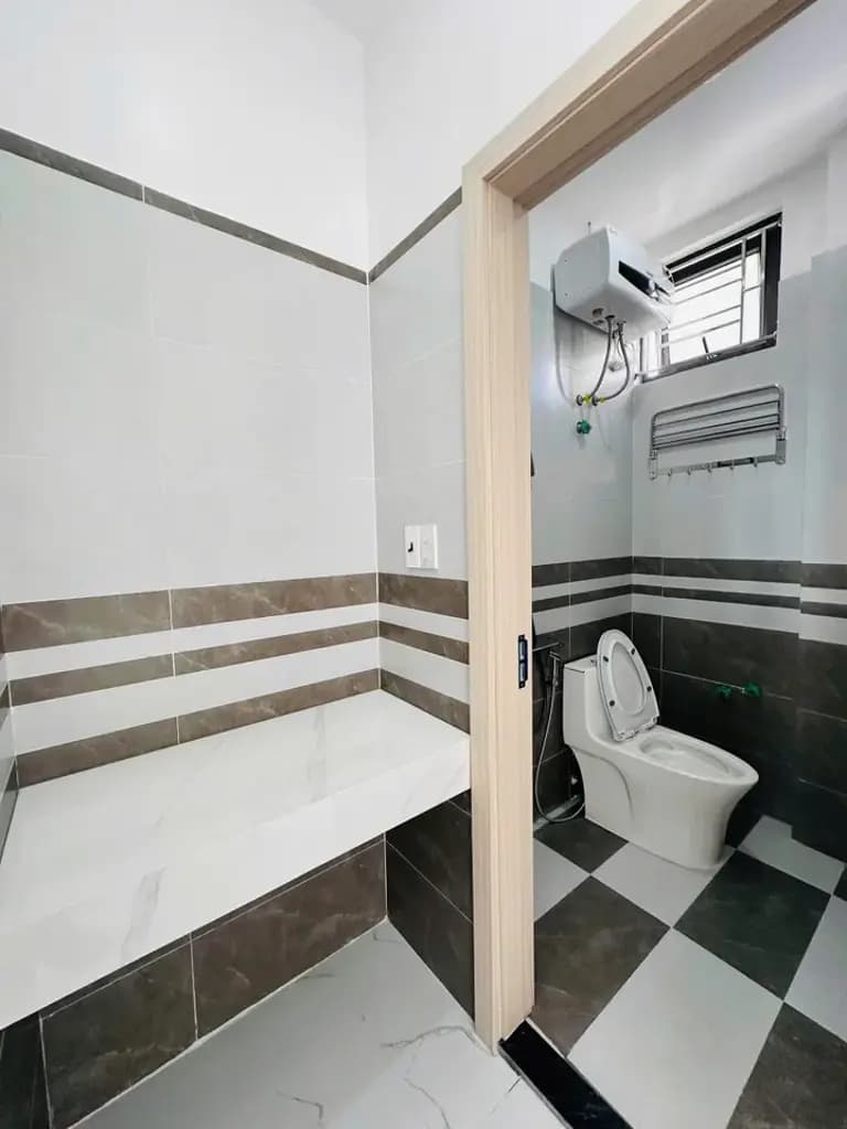 Main-🔥 NHÀ 5 TẦNG THANG MÁY – VỪA Ở VỪA KINH DOANH – GARA Ô TÔ – GẦN VINHOMES HỒNG BÀNG-2