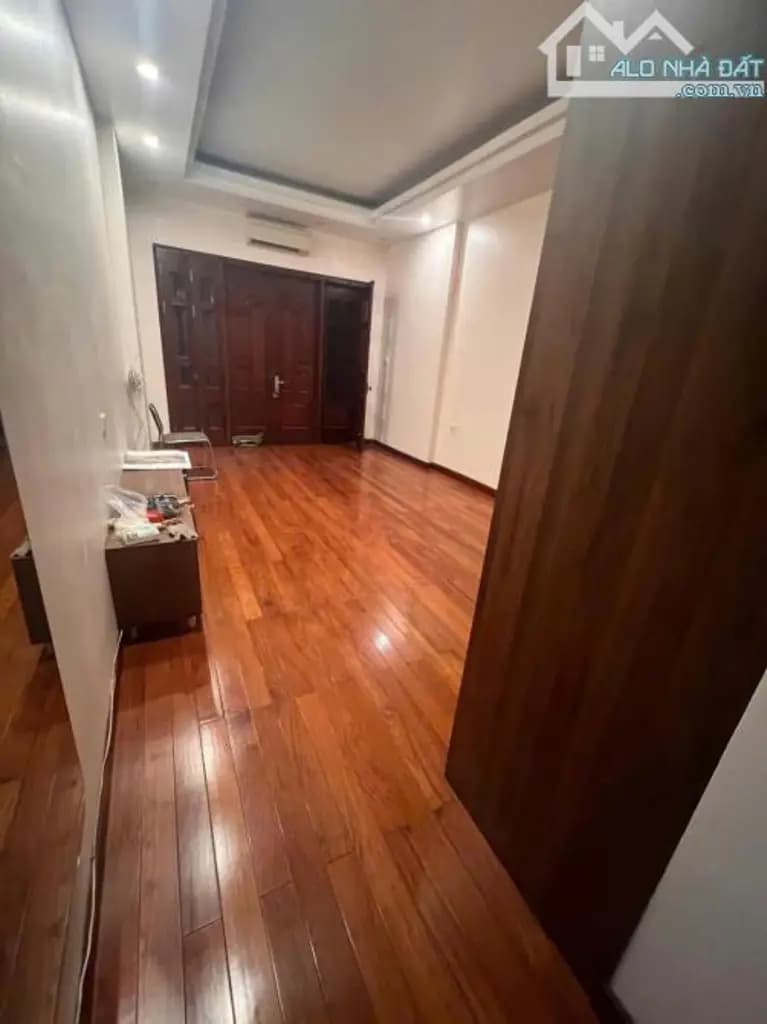 Main-Cho thuê nhà riêng Nguyễn Ngọc Nại, ngã tư Sở DT 65 m2 x 4 tầng ô tô đỗ cửa 20 triệu/tháng-4