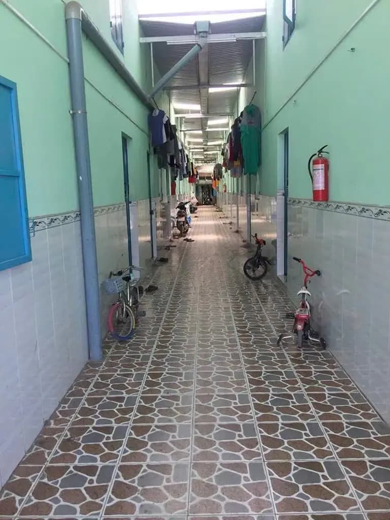 Main-CHỦ CẦN TIỀN BÁN GẤP DÃY TRỌ 16 PHÒNG SÁT KCN LỚN CÔNG NHÂN ĐÔNG. GIÁ 1Tỷ685TR-0