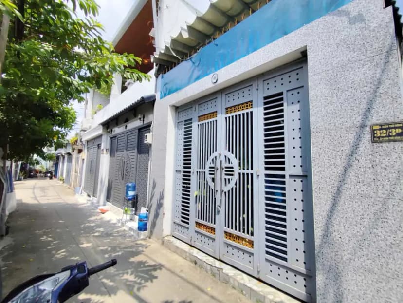Bán nhà Xuân Thới Đông, gần nhà thờ Bùi Môn, KT 4x14m đúc lửng, căn hóc HXH, giá 2,97 Tỷ