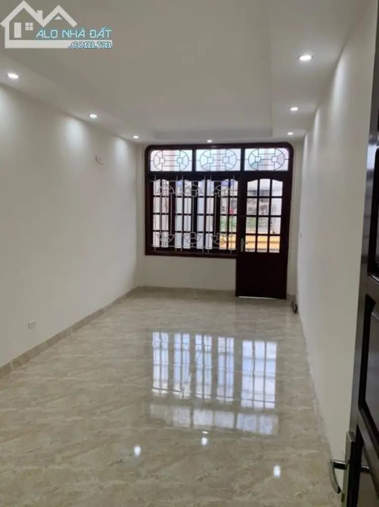 Main-Cho thuê nhà riêng Kim Đồng 80 m2 x 5T nhà mới thang máy ngõ kinh doanh 27 triệu/tháng-1