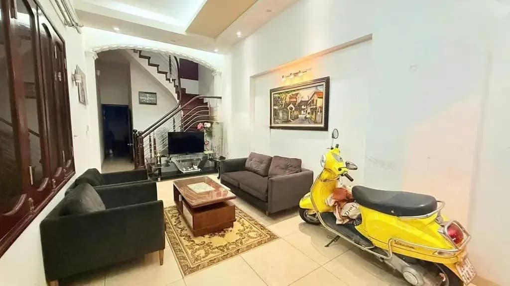 Main-Cho thuê nhà riêng Võ Thị Sáu 70 m2, 4 tầng, ô tô đỗ cửa, để trong nhà 16 triệu/tháng-0