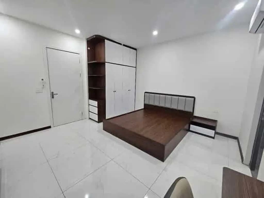 Main-Cho thuê nhà 6 tầng mặt đường Nguyễn Quyền, Võ Cường, Bắc Ninh; 46tr/th; 0943 888 088-2